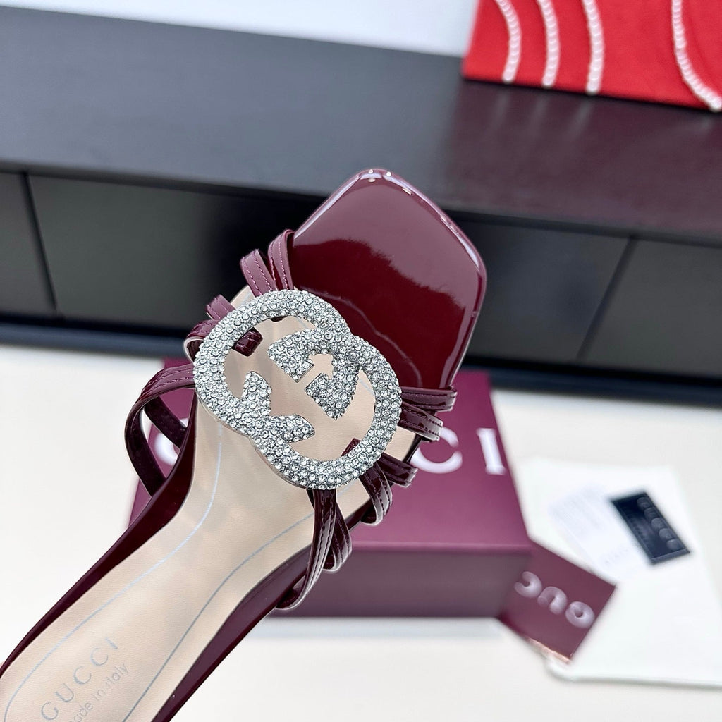 GUCCI 26S FLAT SLIDES IN DARK RED CALFSKIN WITH CRYSTAL