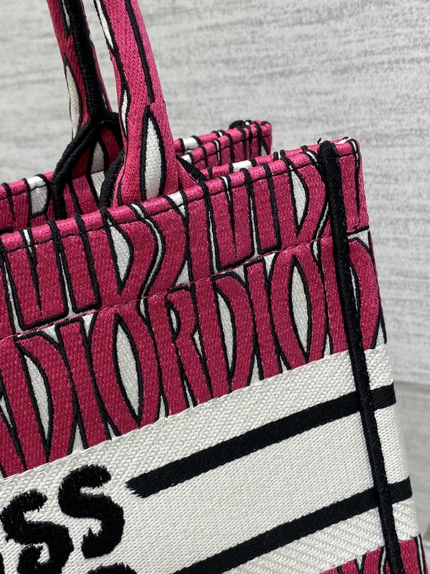 DIOR MISS TOTE 26 IN MAGENTA PURPLE CANVAS