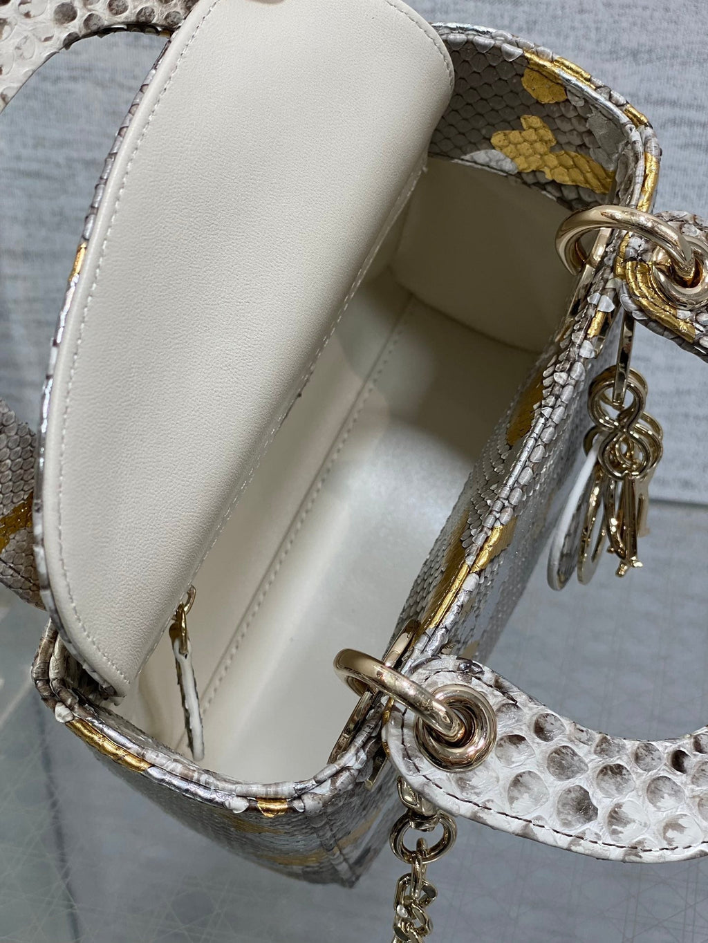 DIOR MINI 17 LADY BAG IN COLORFUL SNAKESKIN PATTERN LAMBSKIN 225983