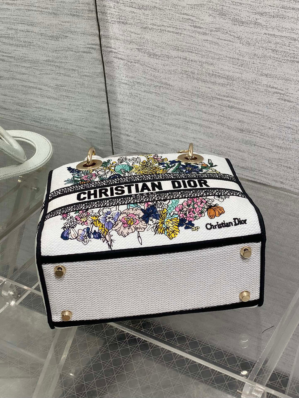 DIOR 25S SMALL LADY D-LITE BAG 24 IN WHITE  FLOWERS CALENDAR ALLOVER EMBROIDERY