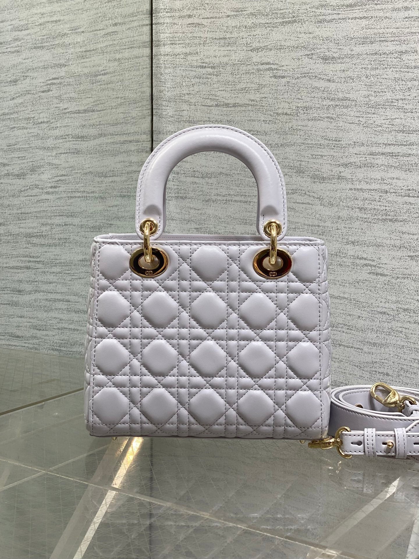 DIOR 25S LADY  BAG 20 IN LILAC CANNAGE CALFSKIN GOLD HARDWRE