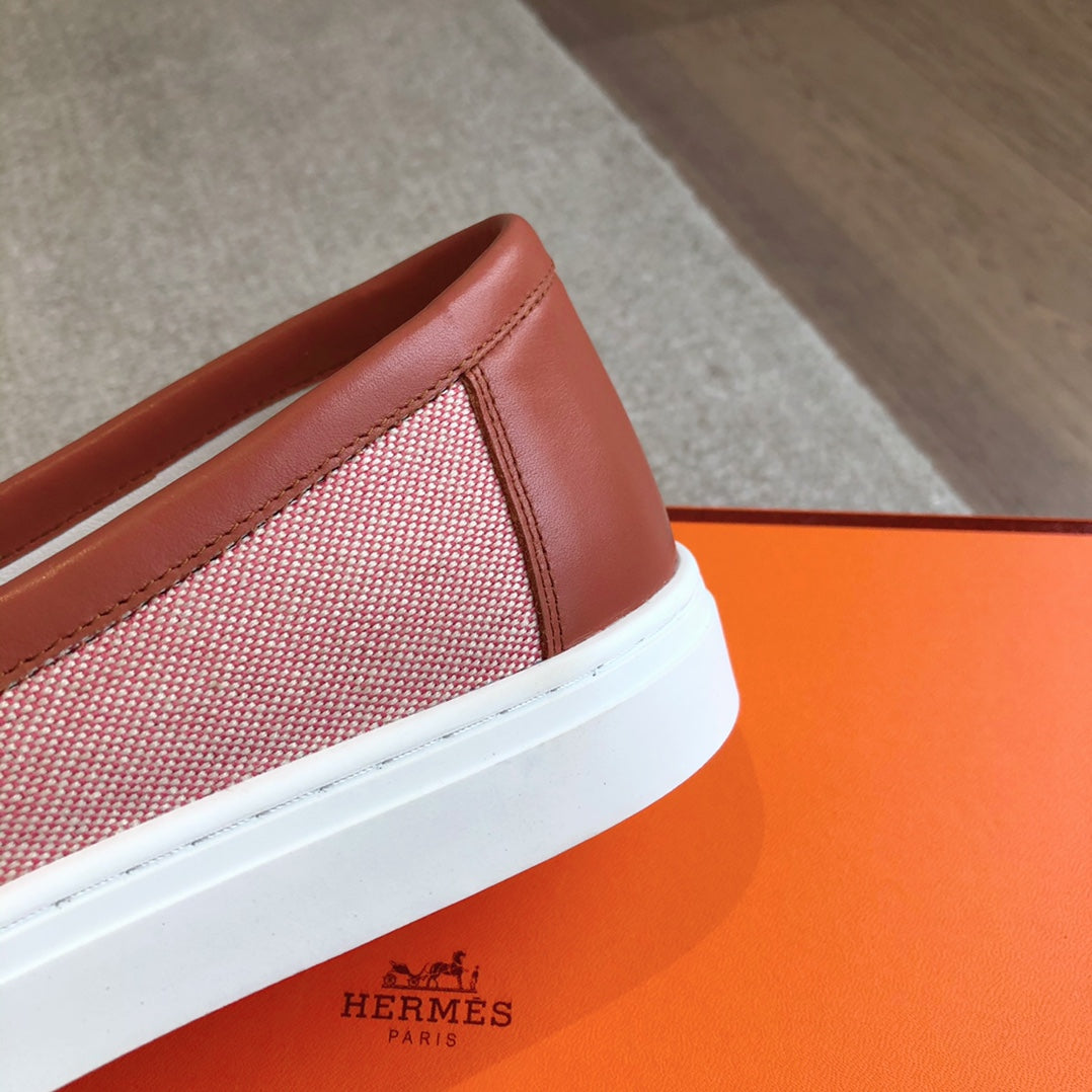 HERMES GAME SLIP-ON SNEAKER LIGHT PINK FABRIC AND CALFSKIN