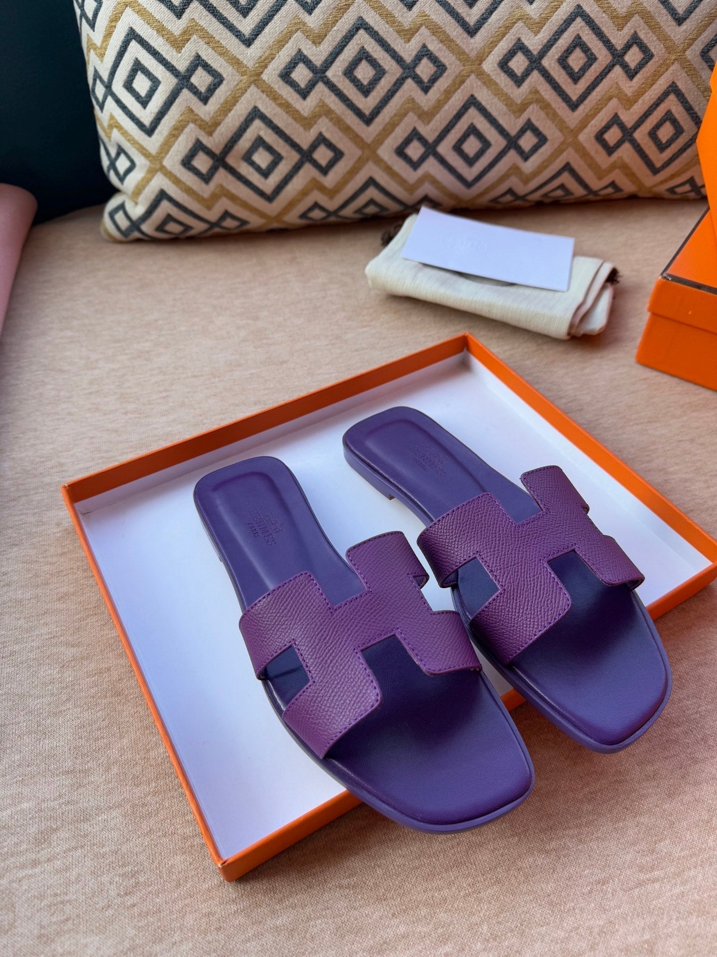 HERMES 0RAN SANDALS IN ROYAL PURPLE CALFSKIN
