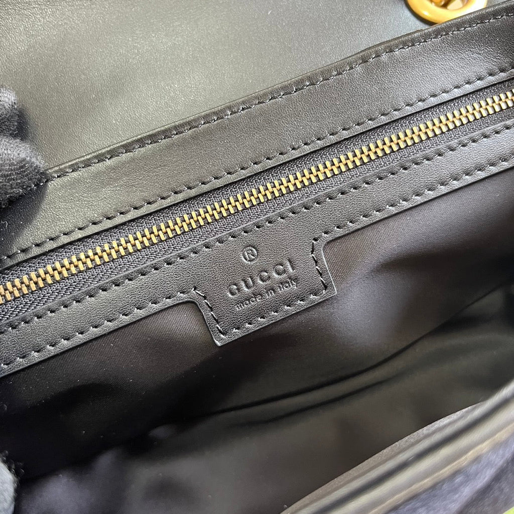 GUCCI MARMONT MEDIUM 26 BAG IN BLACK VELVET