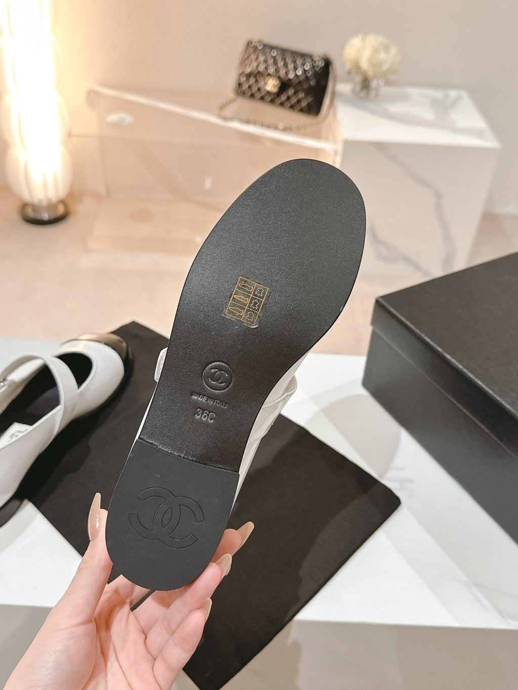 CHANEL mary jane flat white black patent calfskin