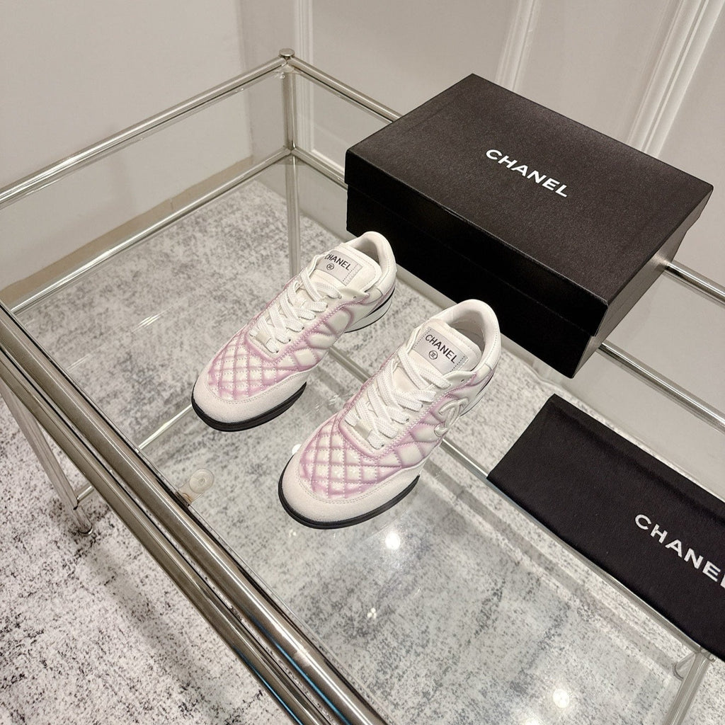 CHANEL CASUAL SNEAKER IN WHITE AND PURPLE CALFSKIN
