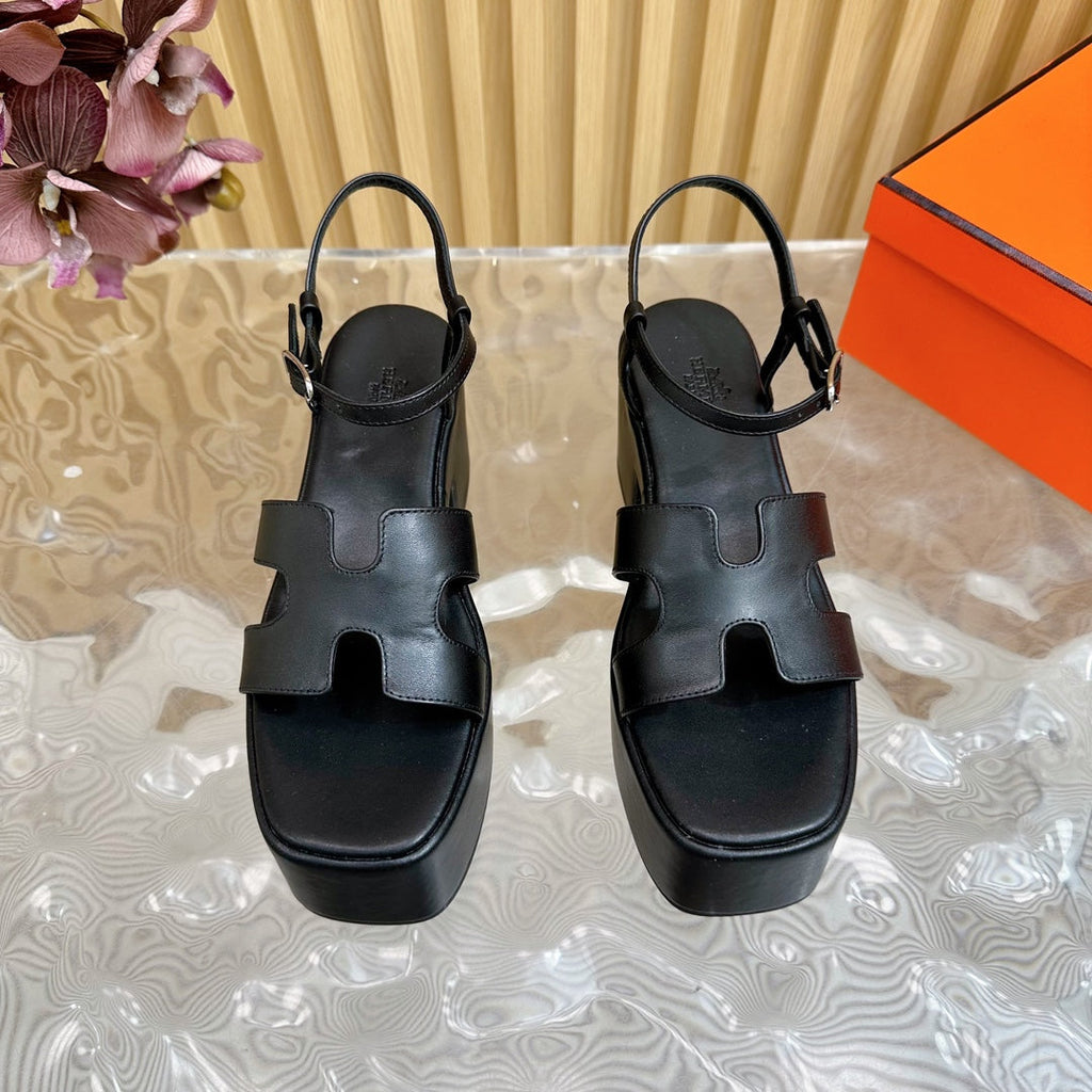 HERMES JAM 30 SANDAL IN BLACK CALFSKIN