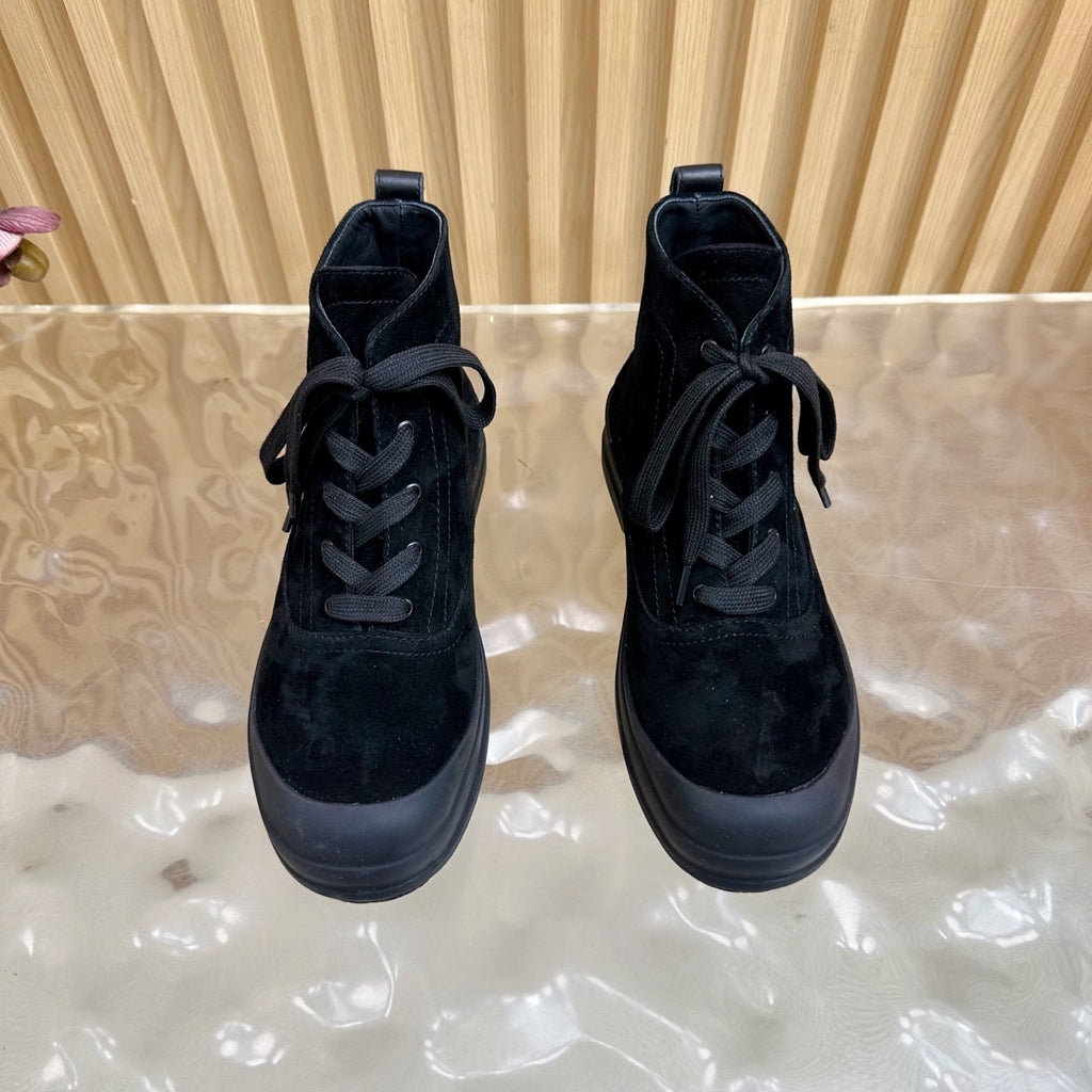 HERMES 25S KOOLER ANKLE BOOTS IN BLACK SUEDE