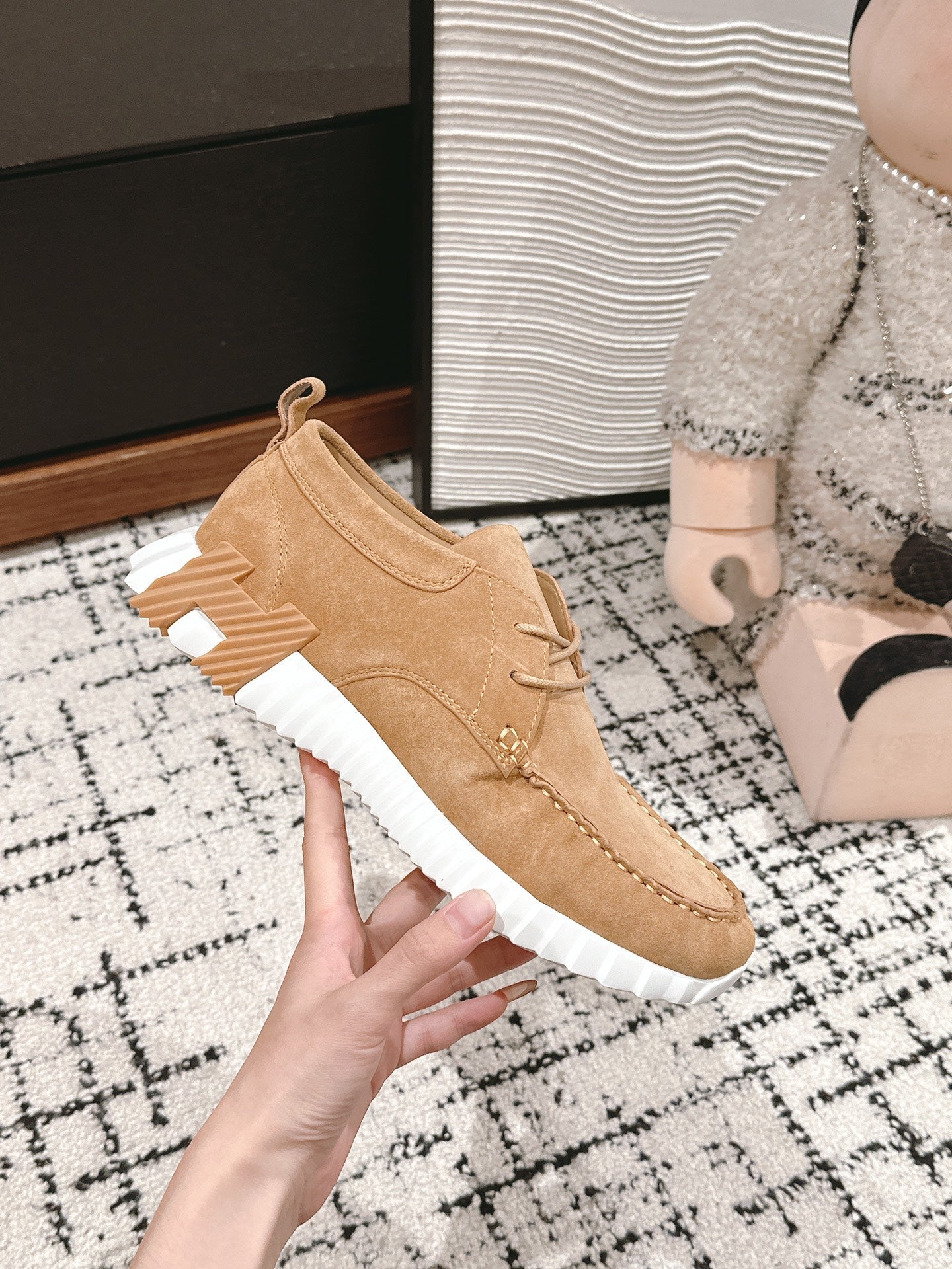HERMES INCREASE SNEAKER IN PEANUT BROWN SUEDE