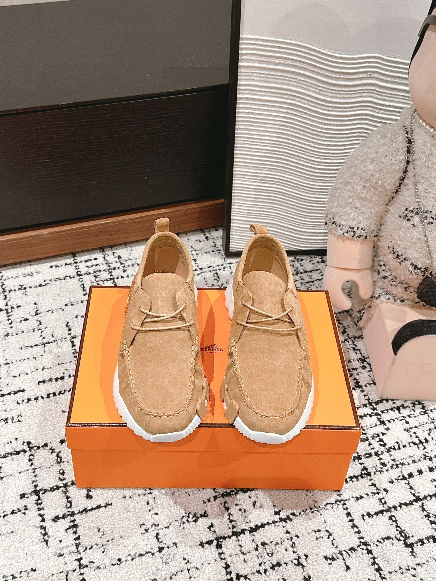 HERMES INCREASE SNEAKER IN PEANUT BROWN SUEDE