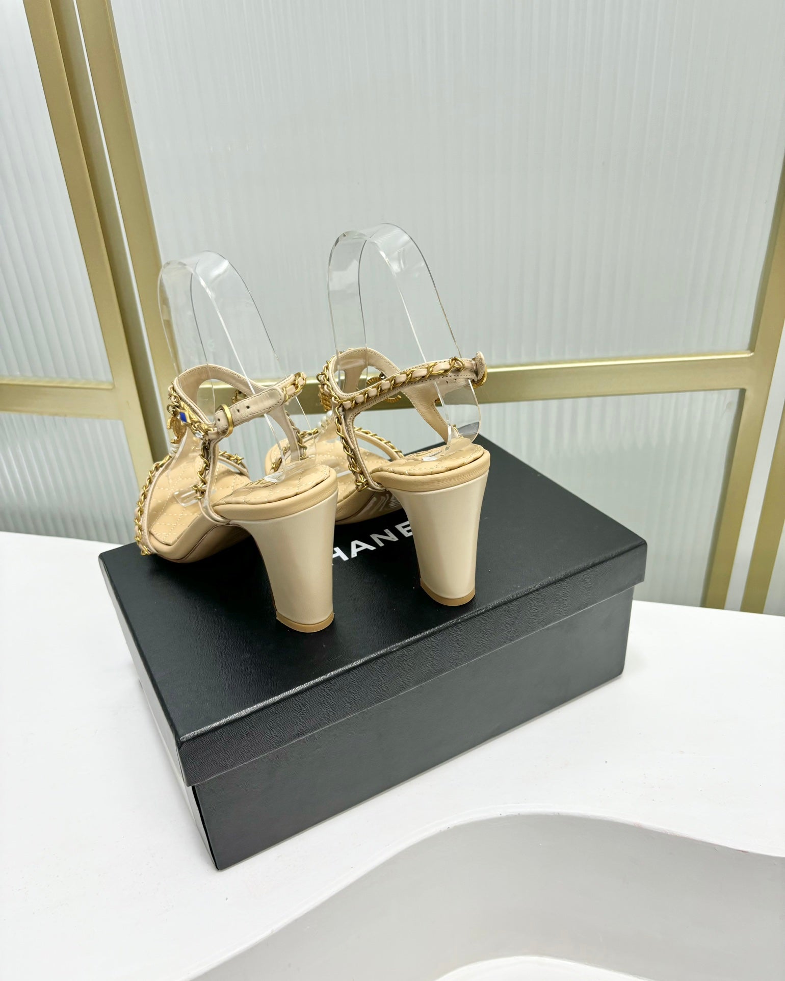 CHANEL HIGH HEELS PEARL CHAIN IN BEIGE CREAM COWHIDE