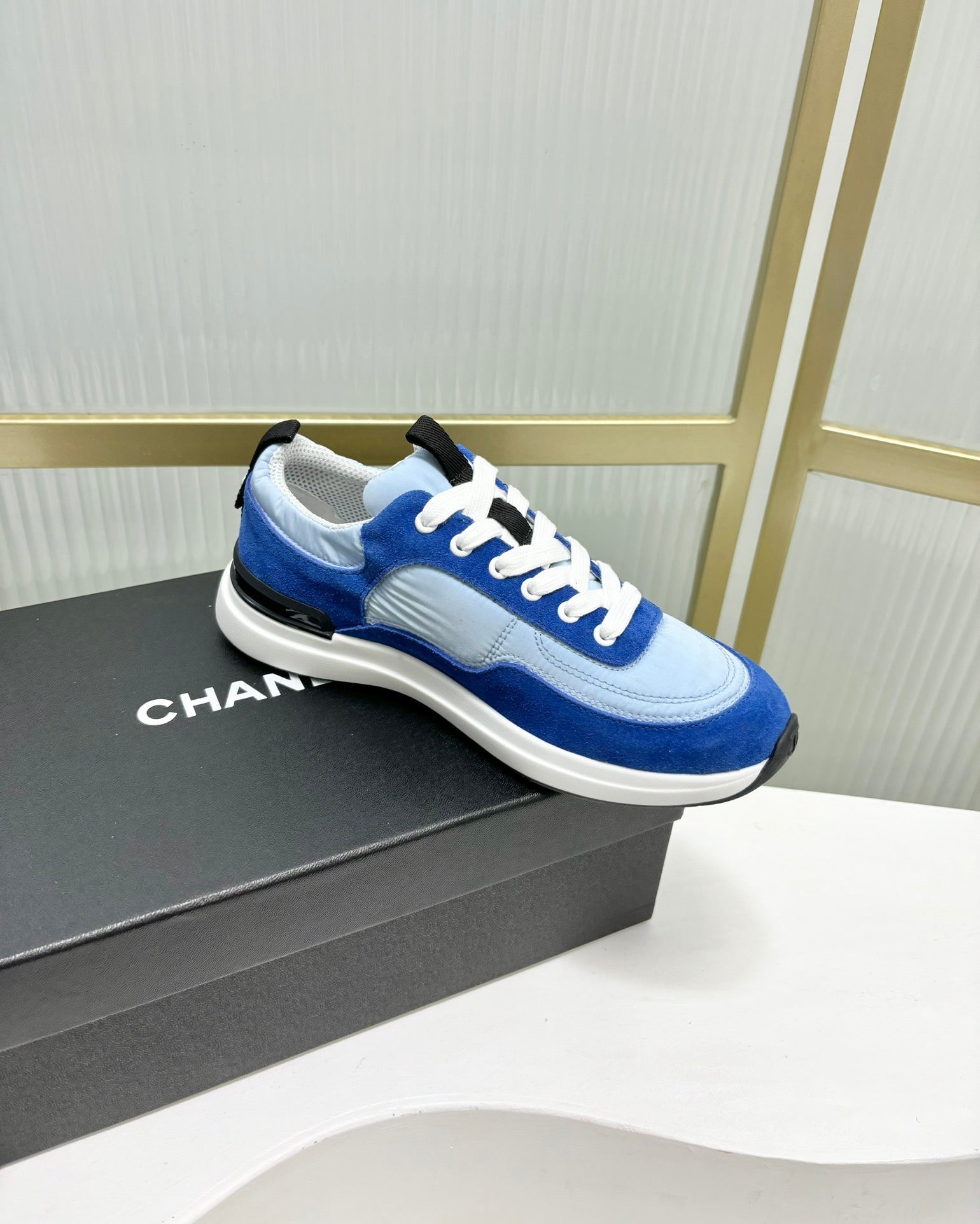 CHANEL SNEAKER IN SKY MIX COBALT BLUE SUEDE