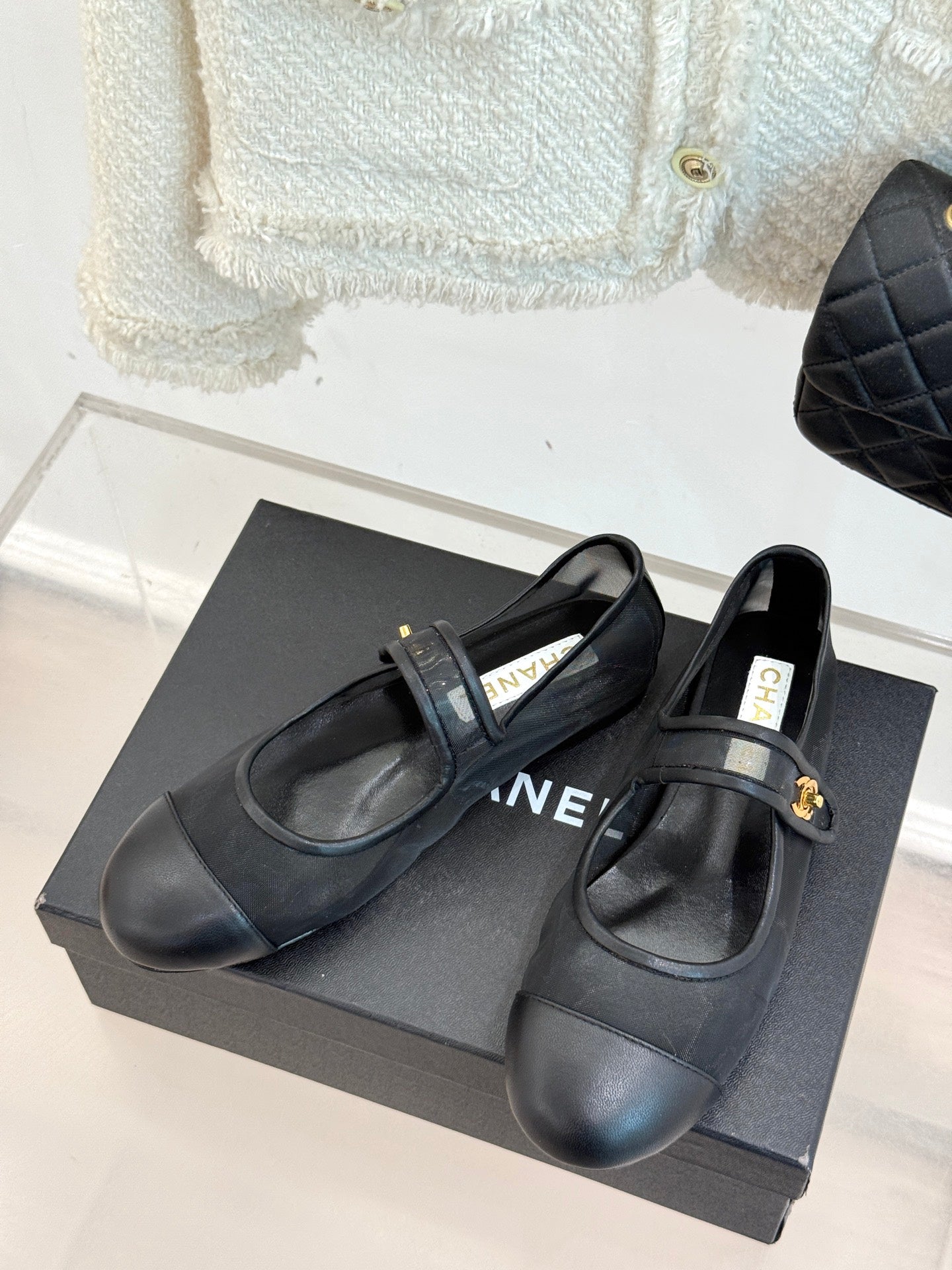 CHANEL FLAT SHOES IN BLACK MESH MIX LAMBSKIN
