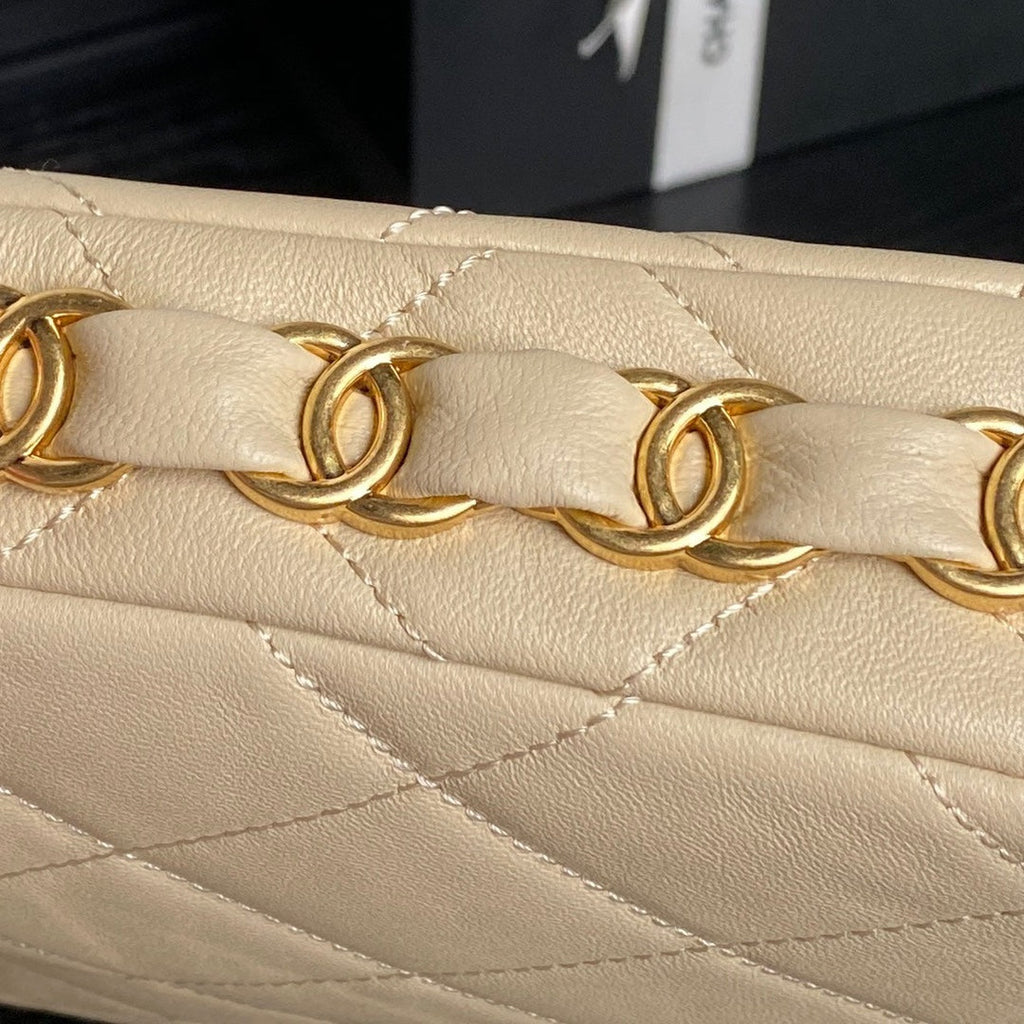 CHANEL HOBO BAG 24 IN BEIGE CALFSKIN GOLD DOUBLE C THICK CHAIN
