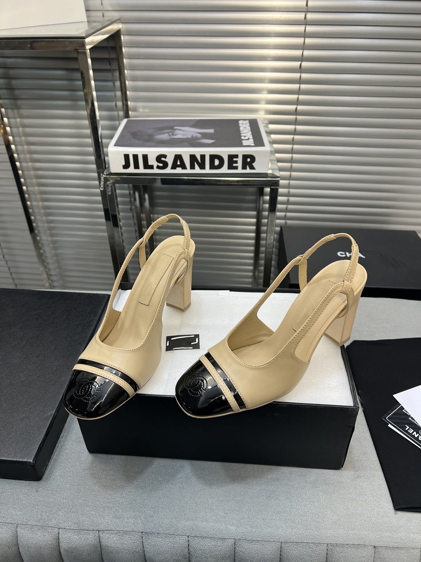 CHANEL slingback light beige suede silver metalic lambskin square toe 9.5
