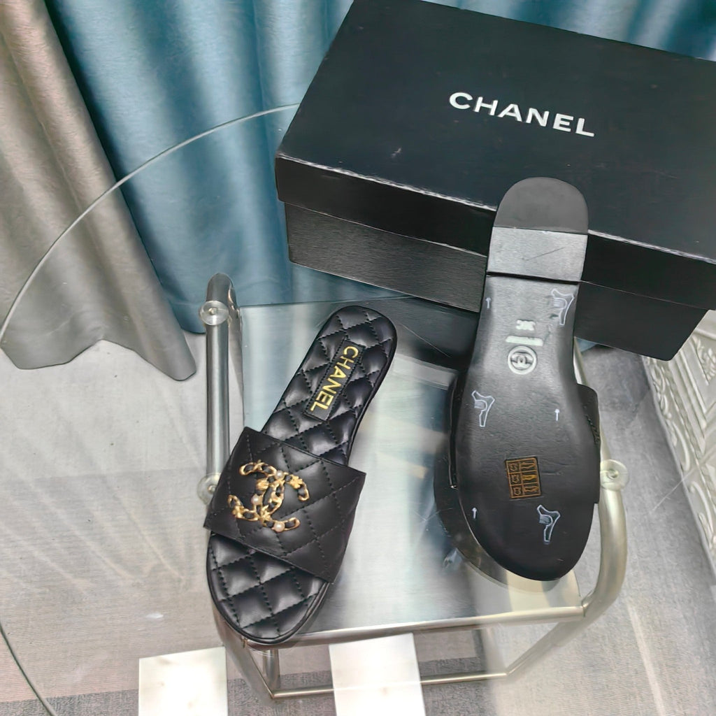CHANEL QUILTED SLIPPERS BLACK SHEEPSKIN