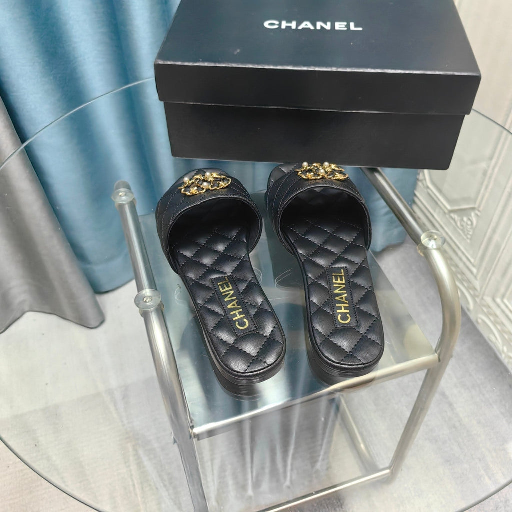 CHANEL QUILTED SLIPPERS BLACK SHEEPSKIN