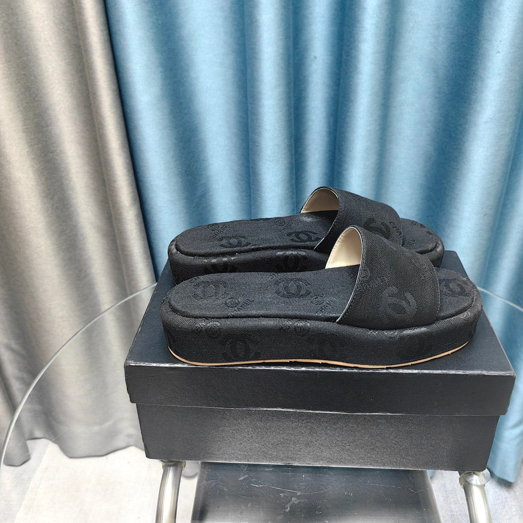 CHANEL THICK-SOLE SLIPPERS BLACK SATIN