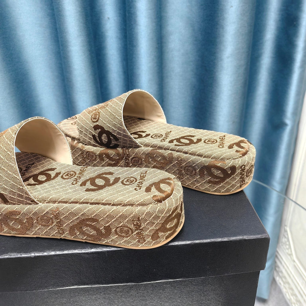 CHANEL THICK-SOLE SLIPPERS PEANUT BROWN SATIN