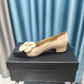 CHANEL MEDIUM HEELS IN TAN BEIGE SUEDE AND BLACK CALFSKIN WITH FLOWER