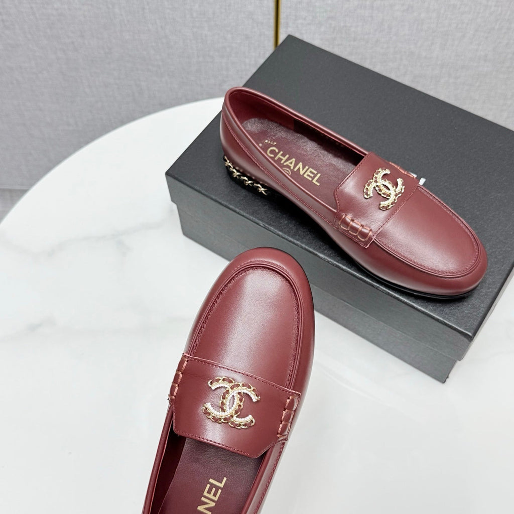 CHANEL LOAFER 25S IN DARK RED LAMBSKIN WITH GOLD HARDWARE