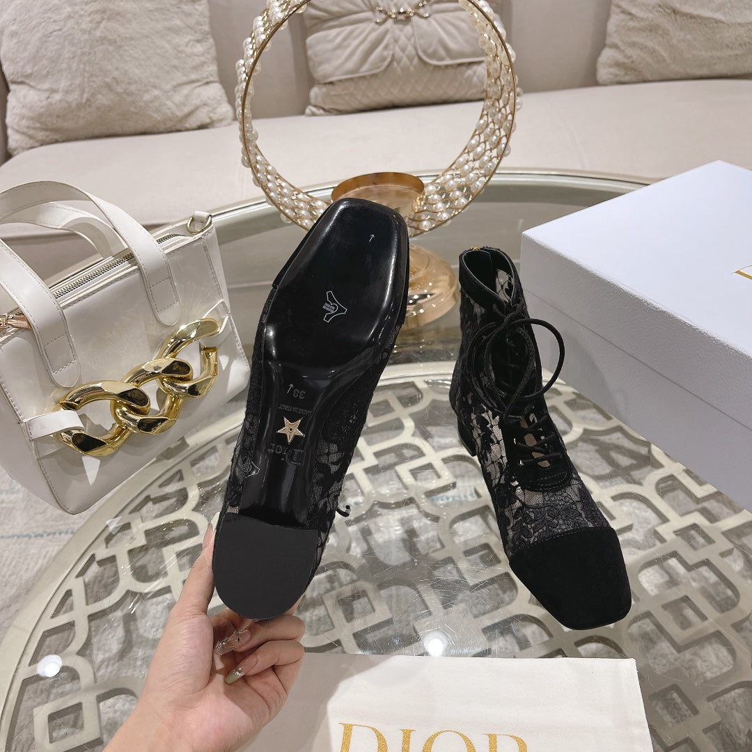 DIOR NAUGHTILY-D ANKLE BOOT BLACK TRANSPARENT MESH AND SUEDE EMBROIDERED WITH ROSES MOTIF 35 MM