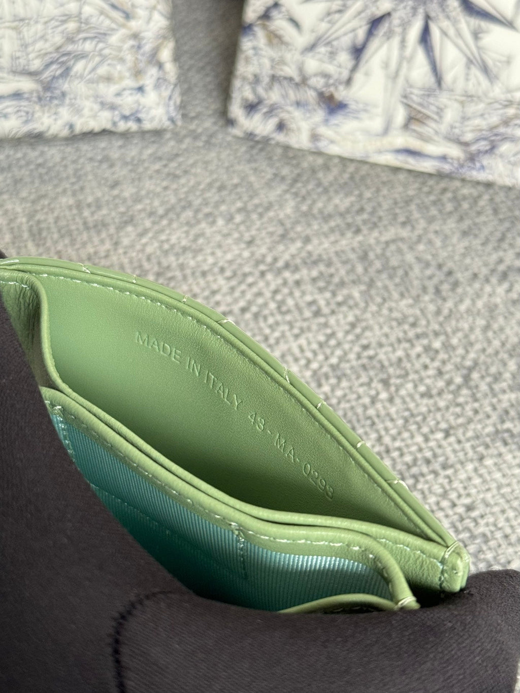 DIOR LADY JASMINE CARD HOLDER 10 IN LIGHT GREEN QUILTED PATENT CALFSKIN
