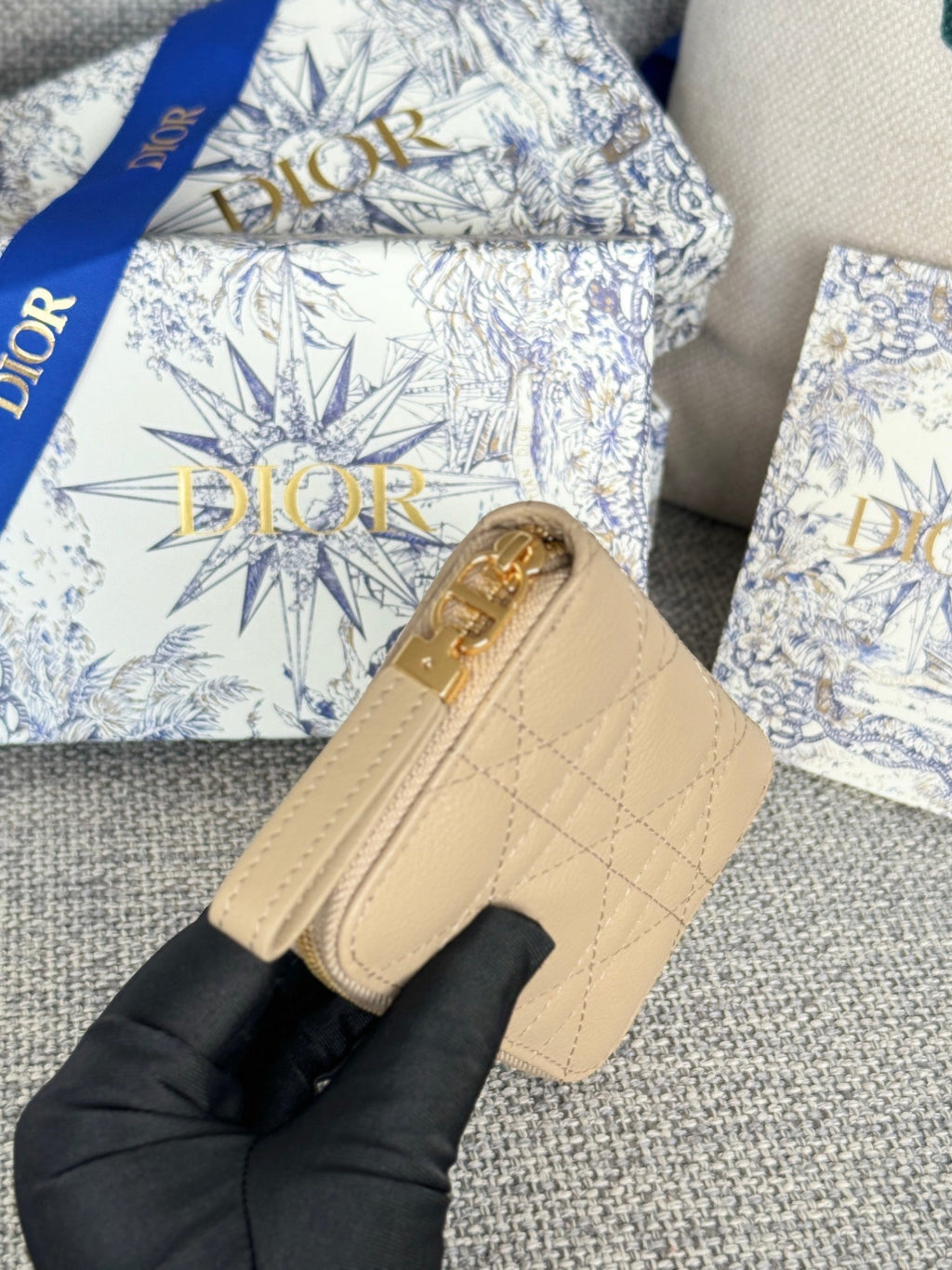 DIOR CARO SCARLET WALLET 11 IN BEIGE MACROCANNAGE CALFSKIN