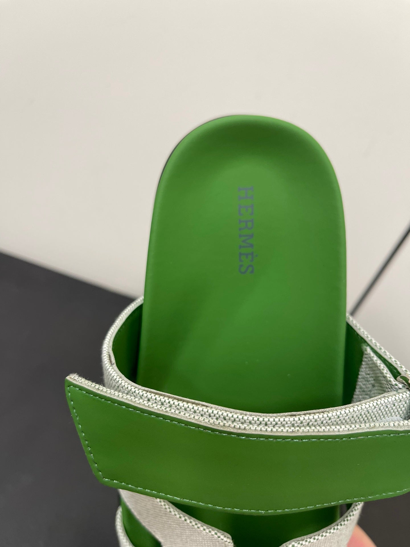 HERMES CHYPRE SANDAL GREEN MIX CREAM CALFSKIN