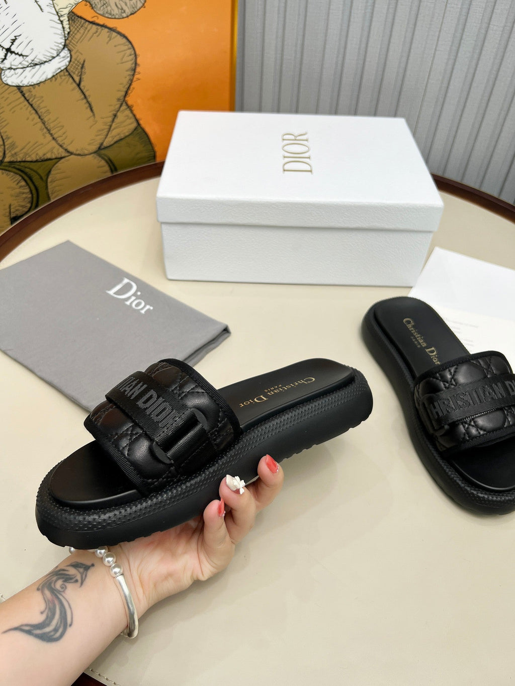 DIOR PLATFORM SLIDES 25S 50MM IN BLACK CALFSKIN AND ELECTRIC FABRIC