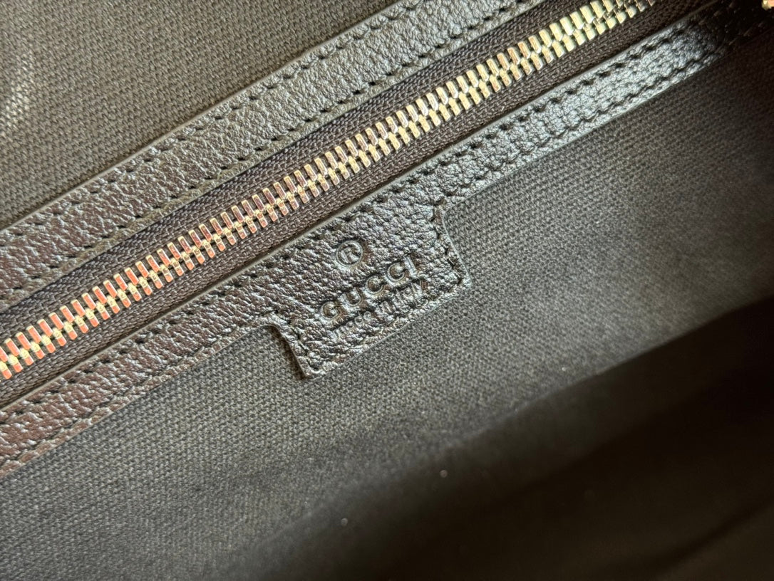 GUCCI JUMBO MEDIUM DUFFLE 44 IN EXTRA DARK GREEN  CALFSKIN