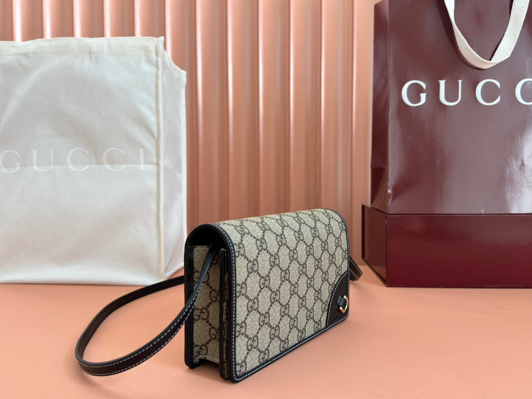 GUCCI EMBLEM WALLET  MONOGRAM 20 IN DARK BROWN AND BLACK CALFSKIN