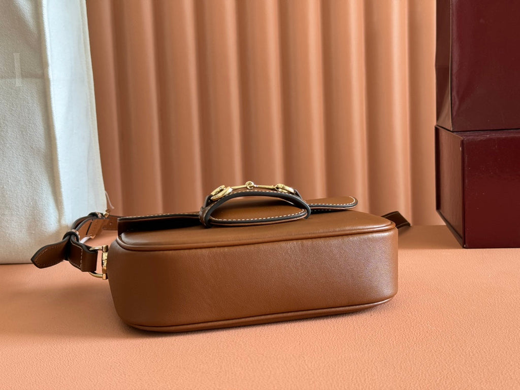 GUCCI SMALL HORSEBIT 1955 SHOULDER BAG 20 IN BROWN SOFT CALFSKIN LIGHT GOLD HARDWARE
