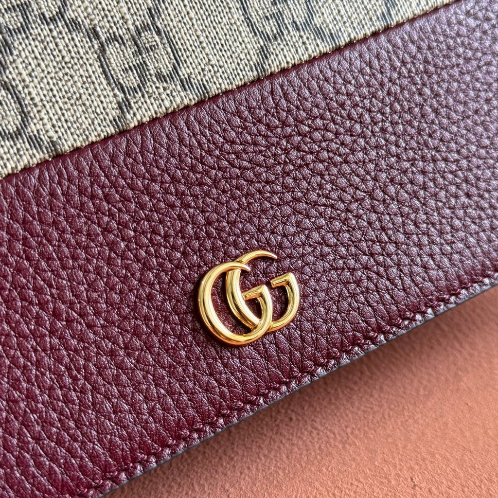 GUCCI MARMONT WALLET ON CHAIN 20 DARK RED AND BEIGE IN CALFSKIN