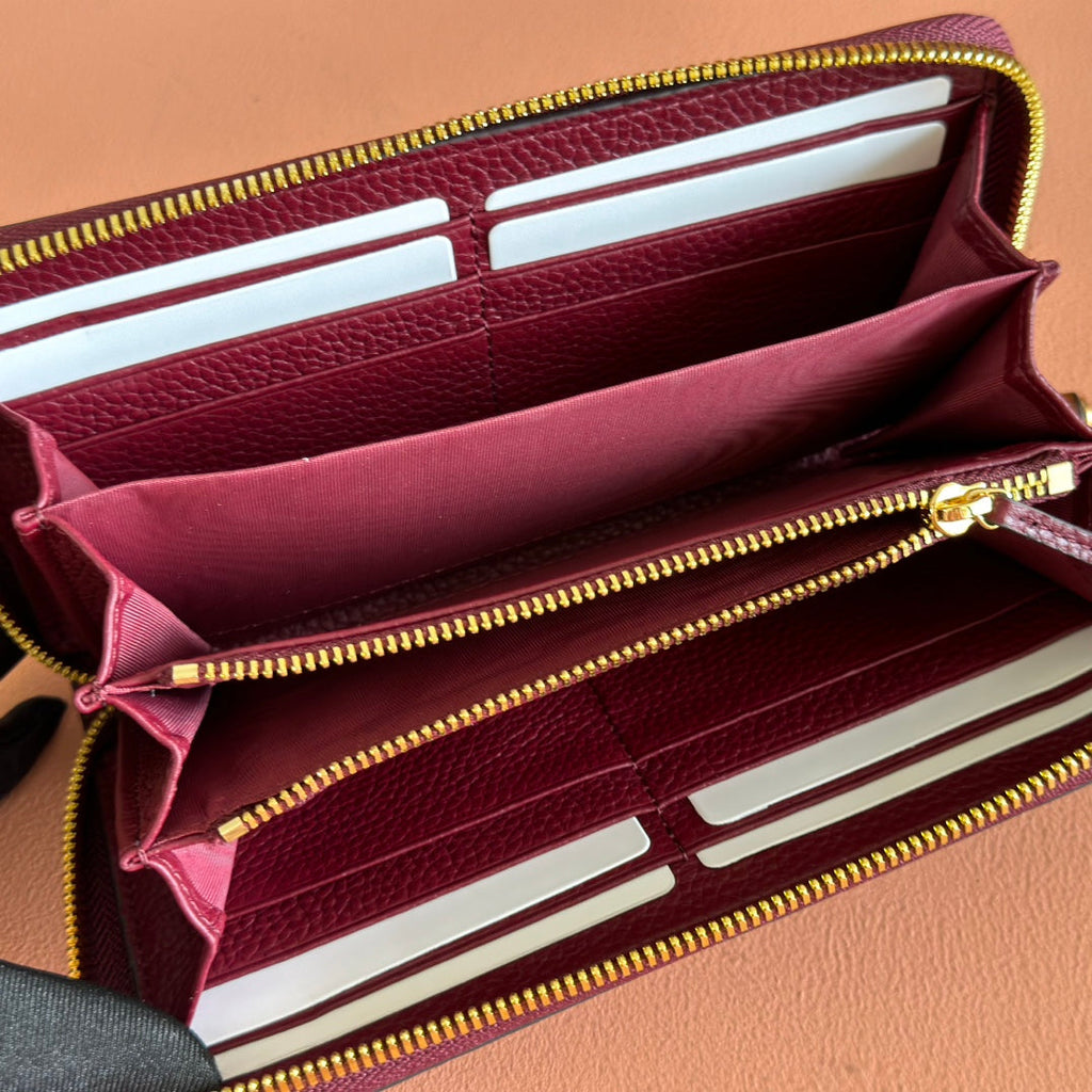 GUCCI 25S MARMONT WALLET 19 IN RED CALFSKIN GOLD HARDWARE
