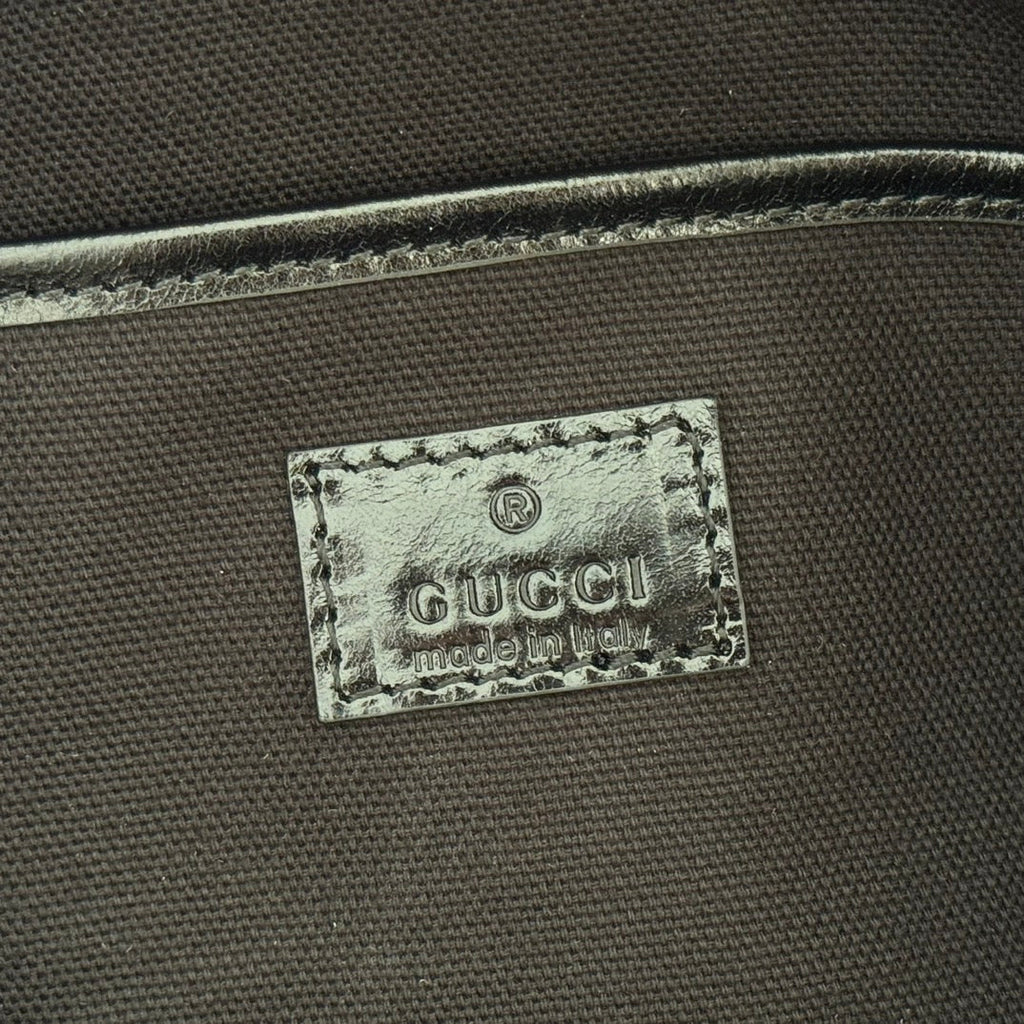 GUCCI 26S SHOULDER BAG 38 IN BLACK SHINY CALFSKIN