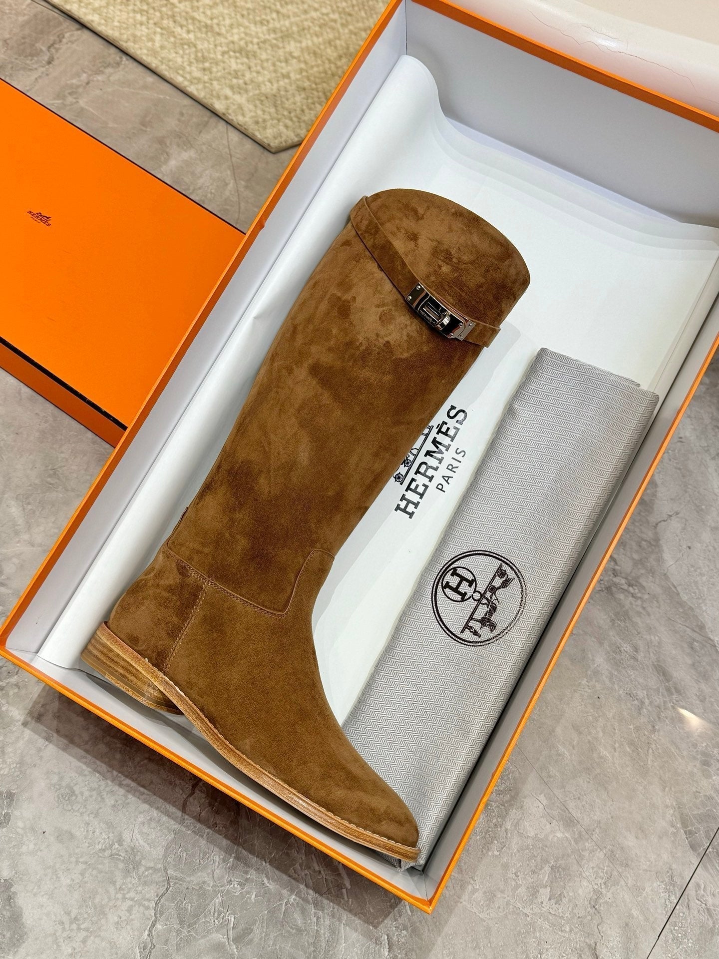 HERMES 25S JUMPING KNEE-HIGH BOOTS IN BROWN SUEDE WITH SILVER HARDWARE