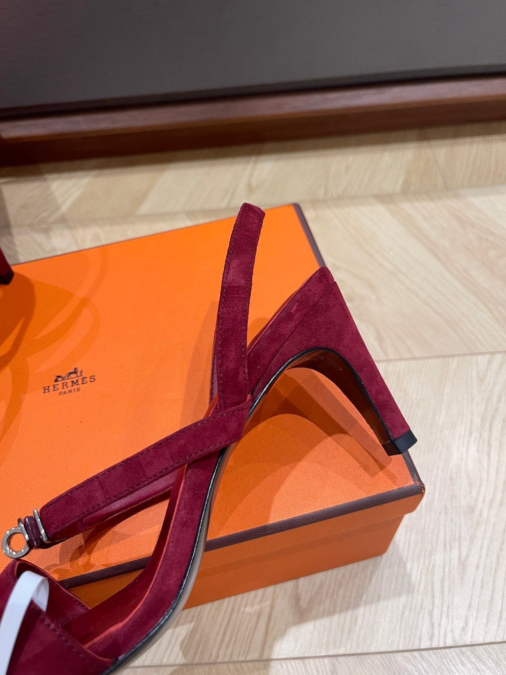 HERMES GLAMOUR 75 SANDAL MULBERRY SUEDE