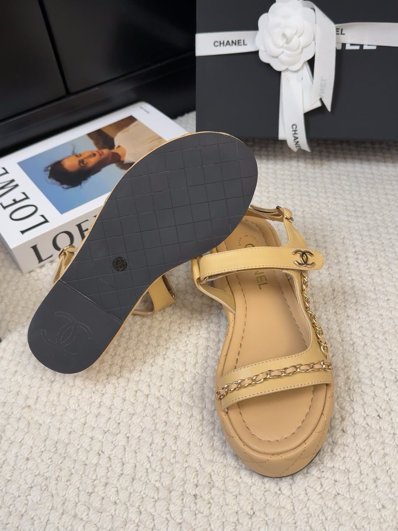 CHANEL THICK-SOLED SANDALS 55 MM IN SAND YELLOW CALFSKIN