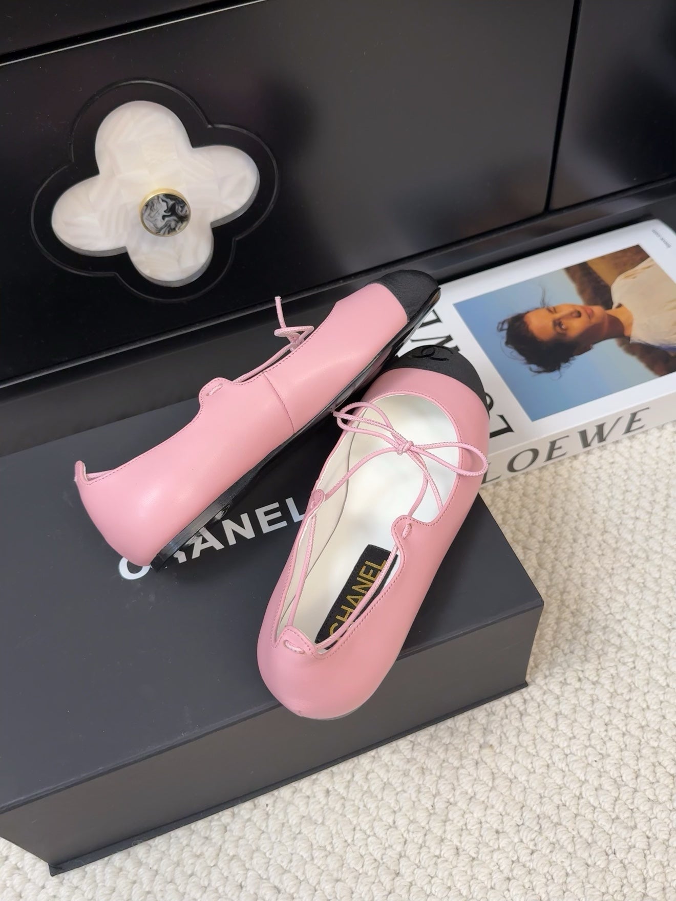 CHANEL FLAT MARY JANE PUMPS IN BABY PINK LAMBSKIN MIX BLACK FABRIC