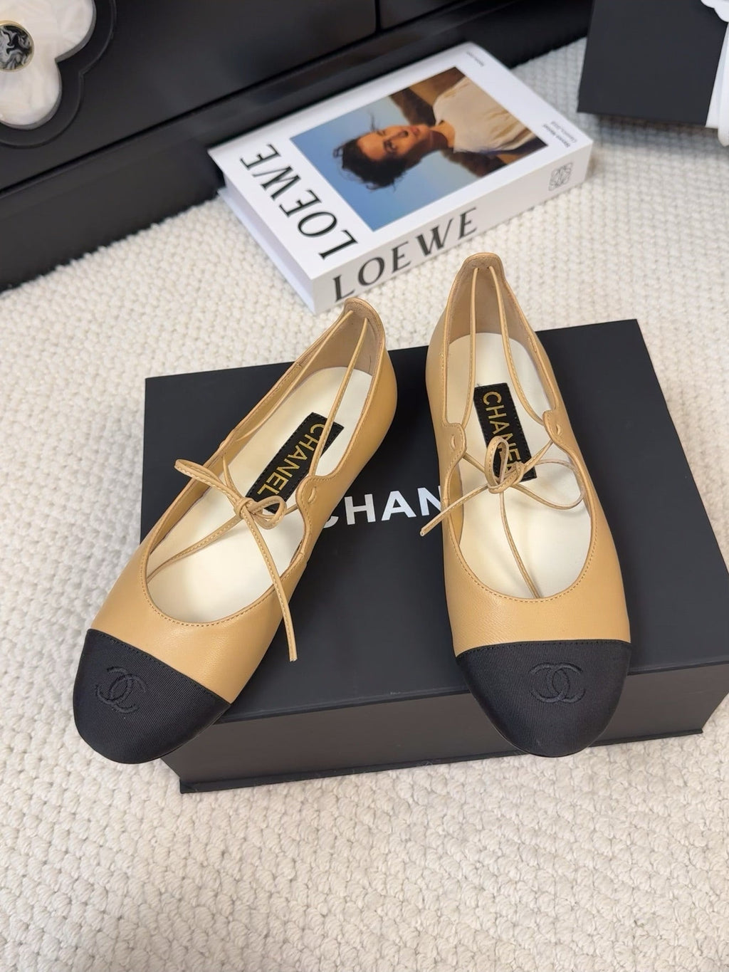 CHANEL FLAT MARY JANE PUMPS IN SUN YELLOW LAMBSKIN MIX BLACK FABRIC