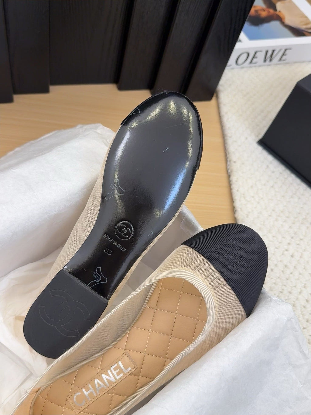 CHANEL BALLET FLAT IN BLACK FABRIC AND BEIGE MESH
