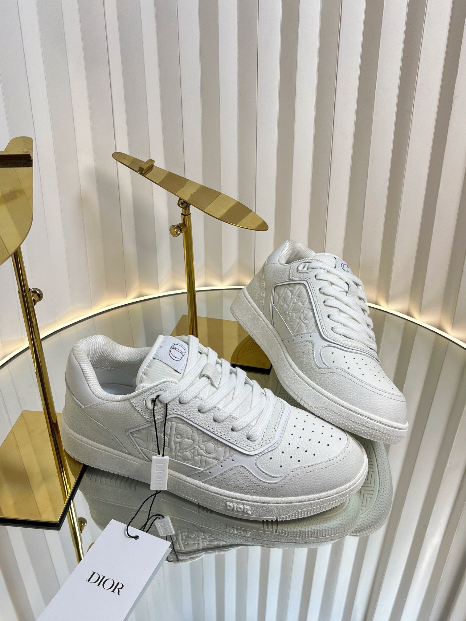 DIOR B27 LOW-TOP SNEAKER WHITE SMOOTH CALFSKIN