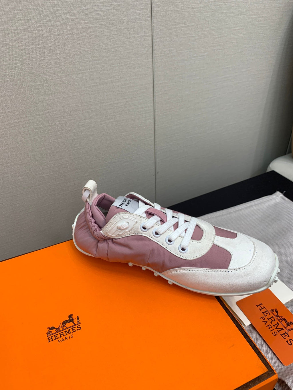 HERMES SKATEBOARD SHOES LIGHT GRAY MIX DARK PINK CALFSKIN