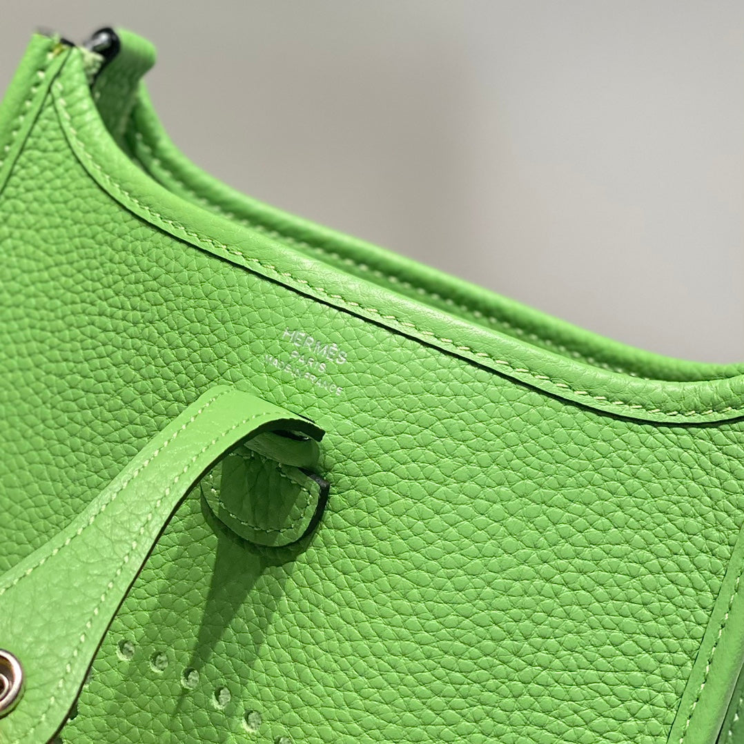 HERMES MINI NEO 18 EVELYNE BAG IN LIGHT GREEN GRAINED CALFSKIN