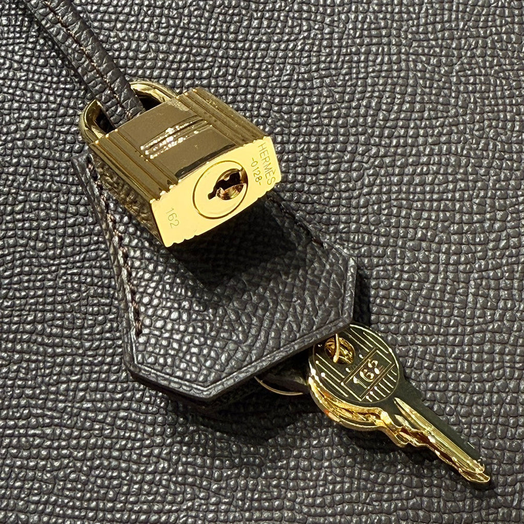 HERMES KELLY 28CM IN EBENE EPSOM CALFSKIN GOLD HARDWARE