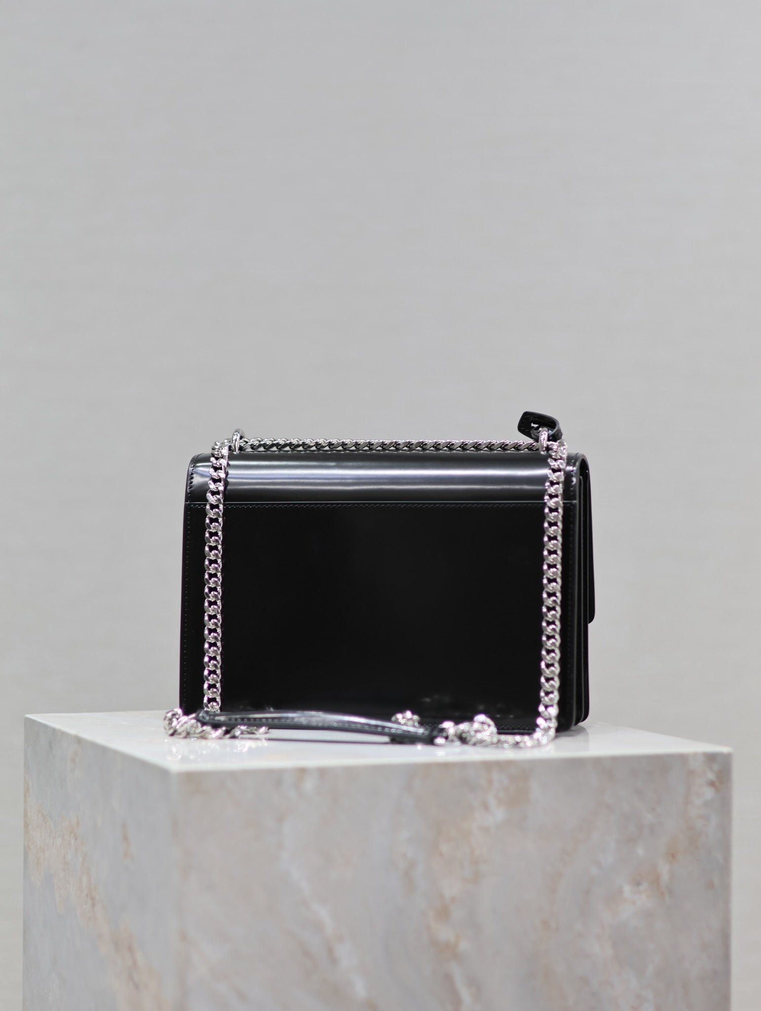 YSL 25S SUNSET MEDIUM 22 IN BLACK SHINY CALFSKIN SILVER HARDWARE