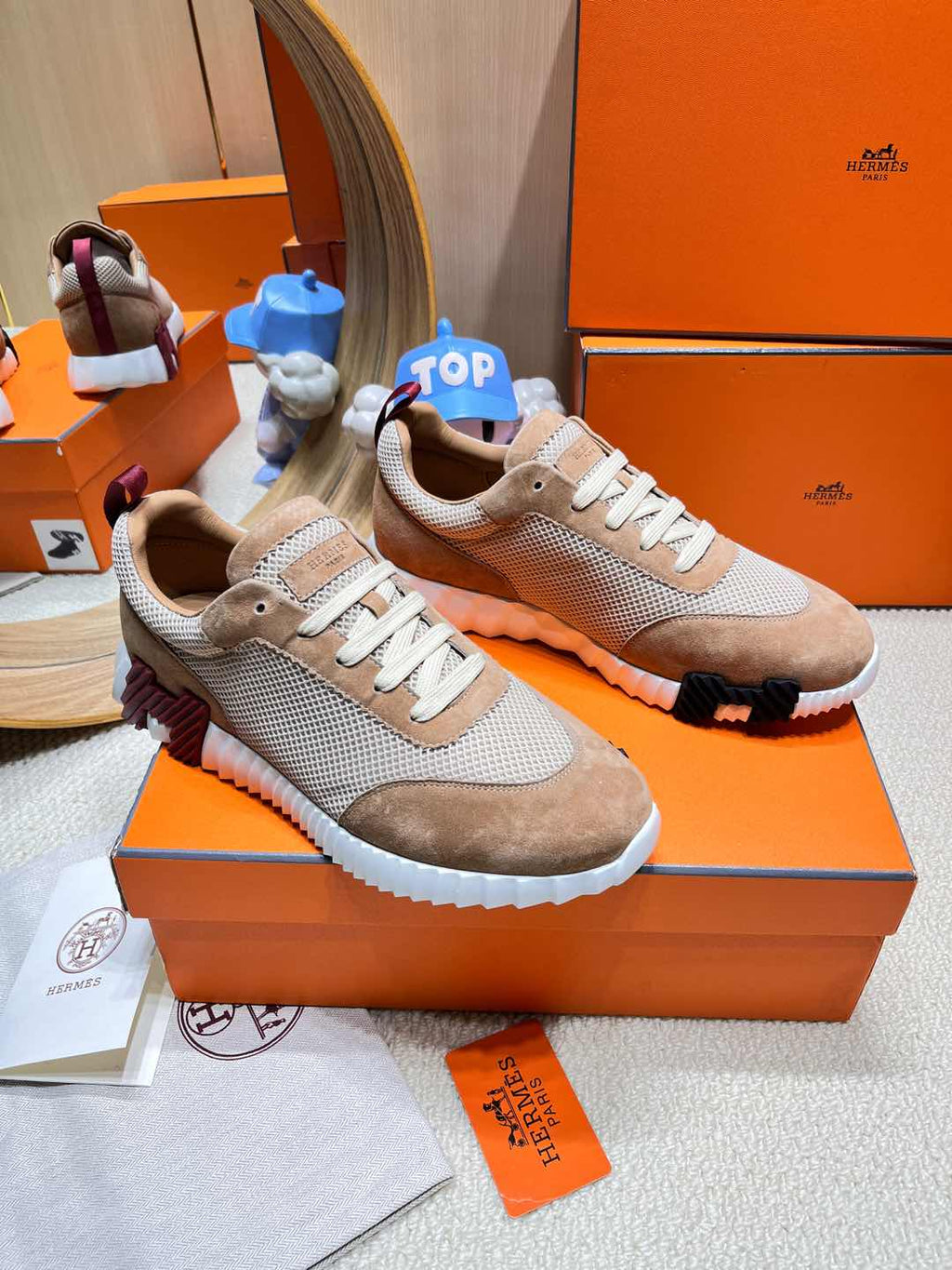 HERMES BOUNCING SNEAKER IN PEANUT BROWN SUEDE AND WHITE KNIT