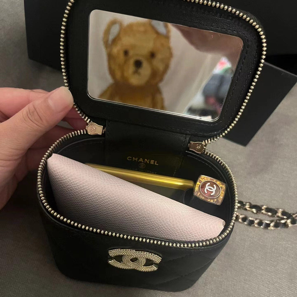 CHANEL SMALL VANITY CASE 11 IN BLACK CALFSKIN GOLD HARDWARE