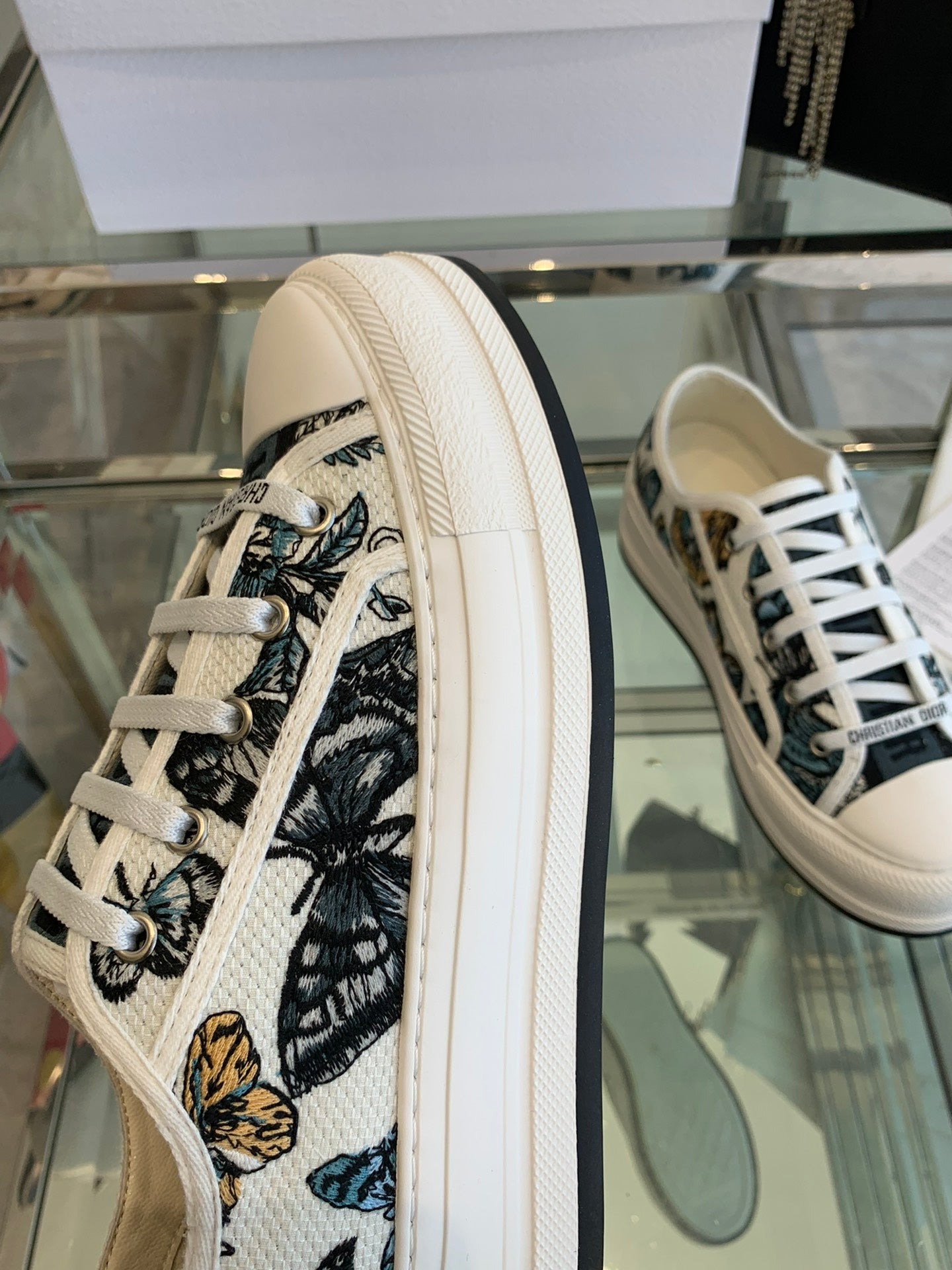DIOR WALK'N PLATFORM SNEAKER IN COLORFUL EMBROIDERED FABRIC